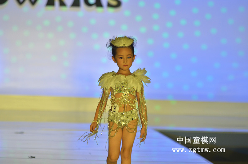2014中国首席少儿模特大赛泳装